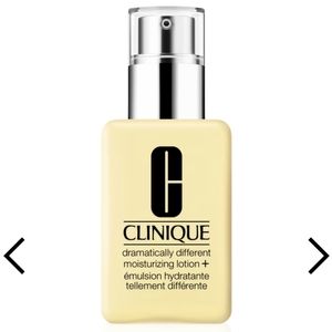 Clinique Dramatically Different Moisturizing Lotion+ with Pump